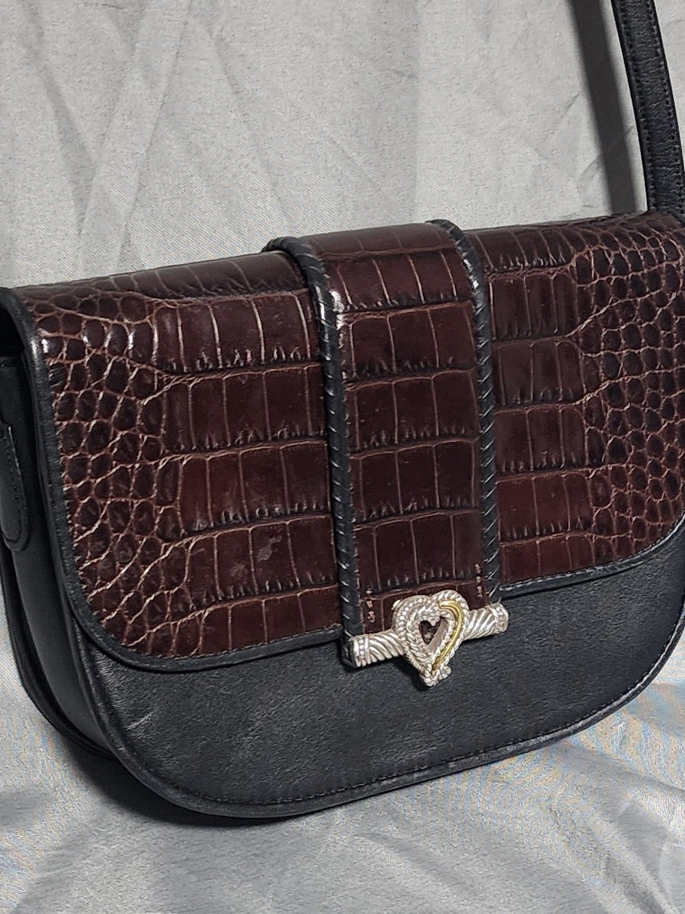 Vintage Brighton One World Croc Embossed Leather Crossbody Bag Purse